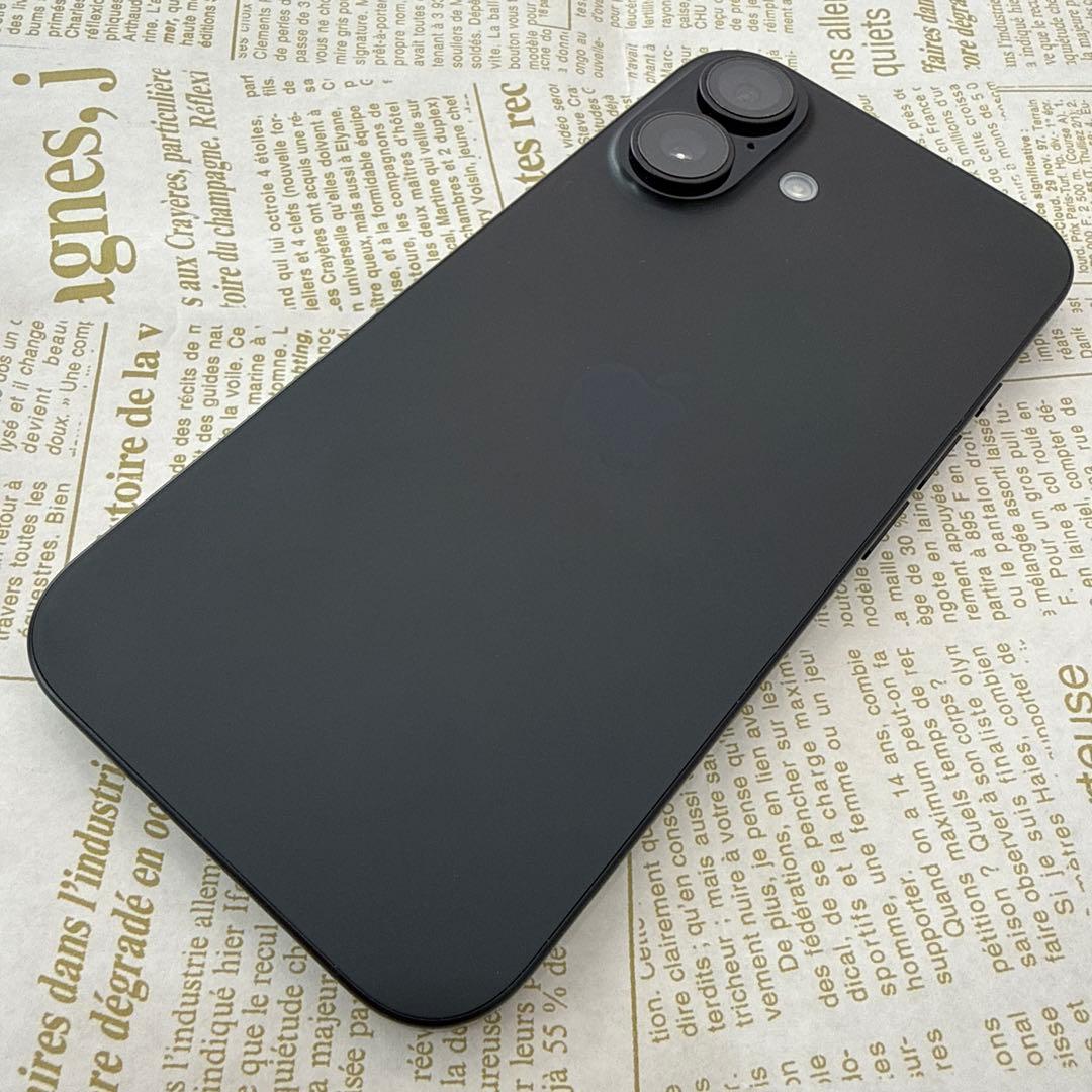 【極美品】iPhone 16 128GB ブラック SIMフリー 美品
