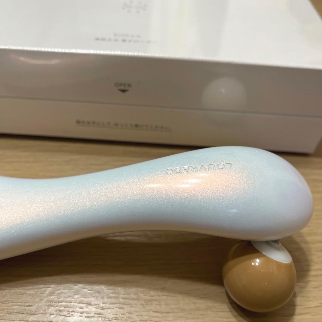 LOUVREDO　レヴィ　ソフィルeホワイト　ルーヴルドー　美顔ローラー