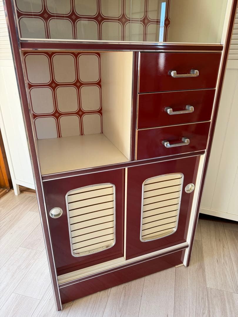 sion 昭和レトロ レトロポップ 食器棚 ガラスキャビネット 木製