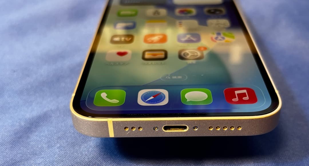 Apple iPhone 13 128GB USBケーブル付バッテリー容量92％