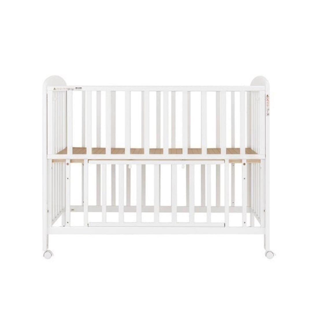 ほぼ新品　ベビーベッド ハイタイプ 床板すのこ ホワイト　カトージ　70×120