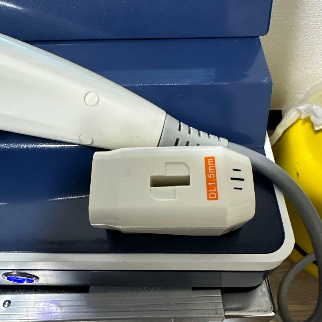 9D HIFU 美容機器 (ネイビーブルー)