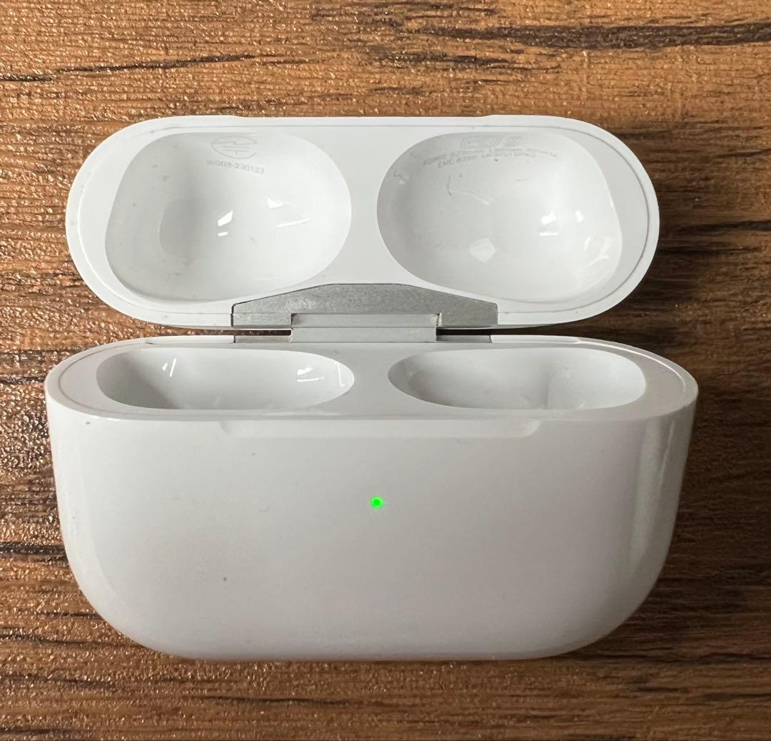 ★★AirPods Pro 第2世代 国内正規品 本体＋箱付（ケーブルなし）★★