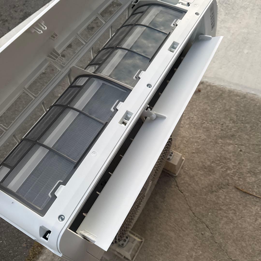 YAMADA エアコン YHA-S22N-W 2023年製