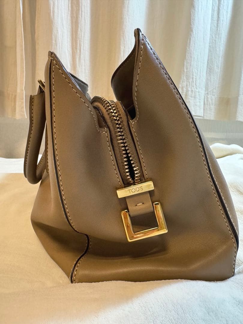 TOD'S トートバッグ 【難あり】