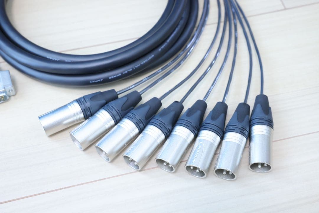 【DB25/XLR】8ch マルチケーブル MOGAMI 2932 3M