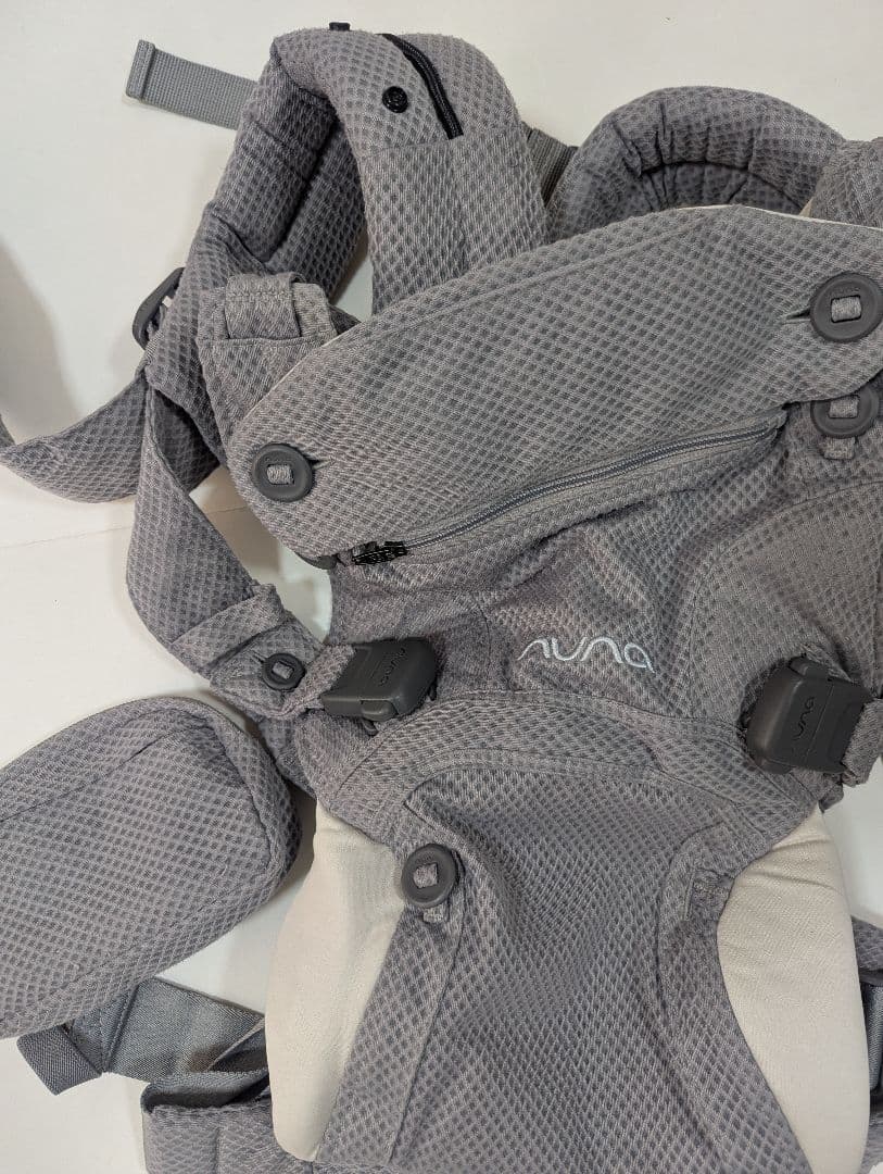 ヌナ　nuna ベビーキャリア CUDL clik 抱っこ紐