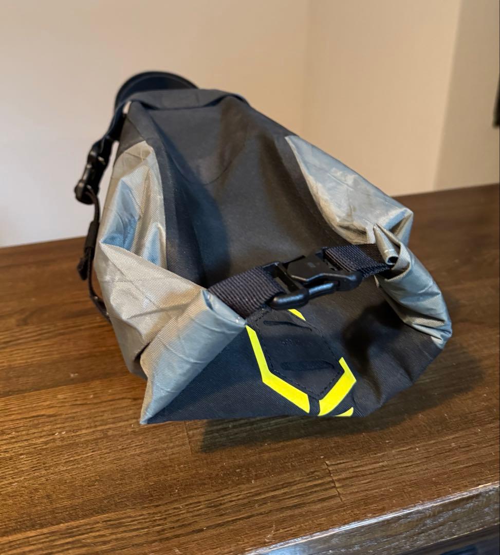 APIDURA バックカントリーサドルパック（ 4.5L）