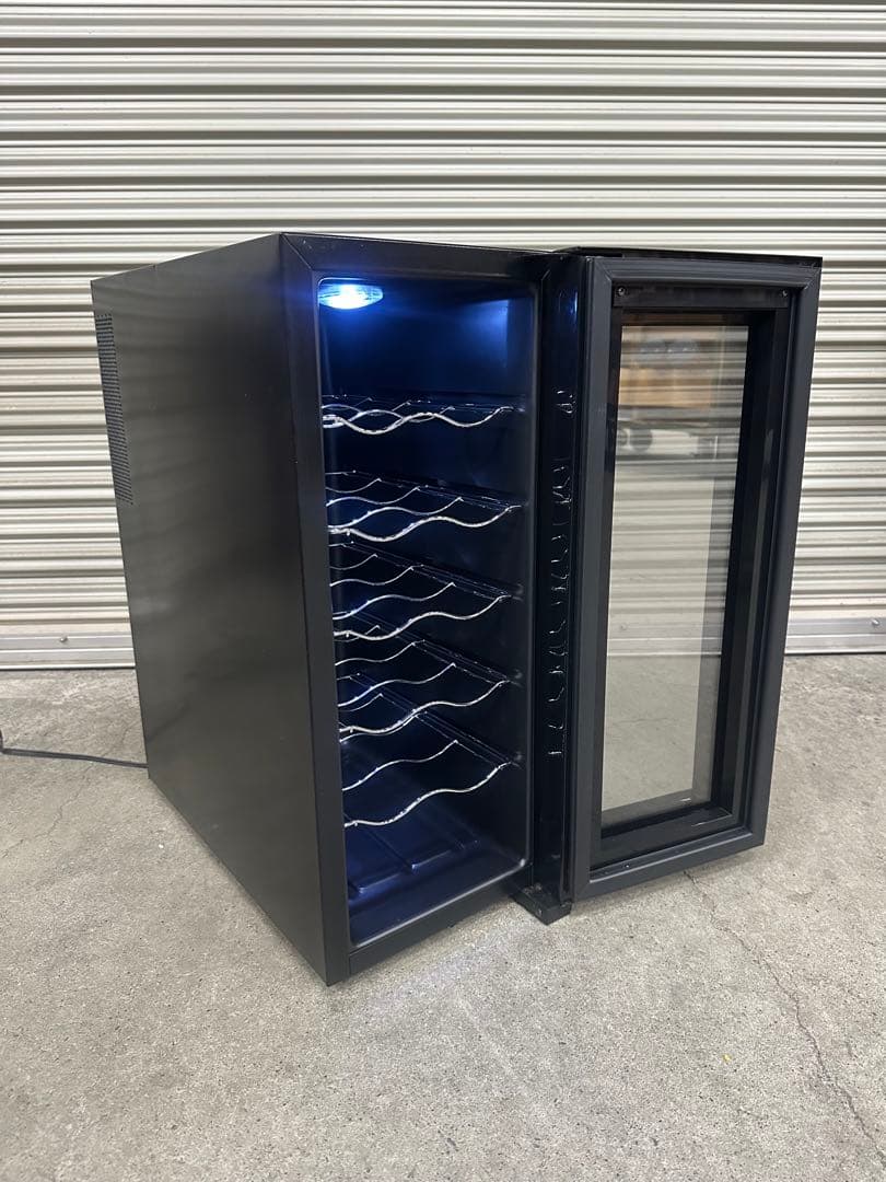 【アイリスオーヤマ】ワインセラー 12本33L ペルチェ式 PWC-331P-B