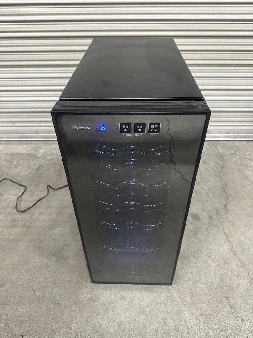 【アイリスオーヤマ】ワインセラー 12本33L ペルチェ式 PWC-331P-B