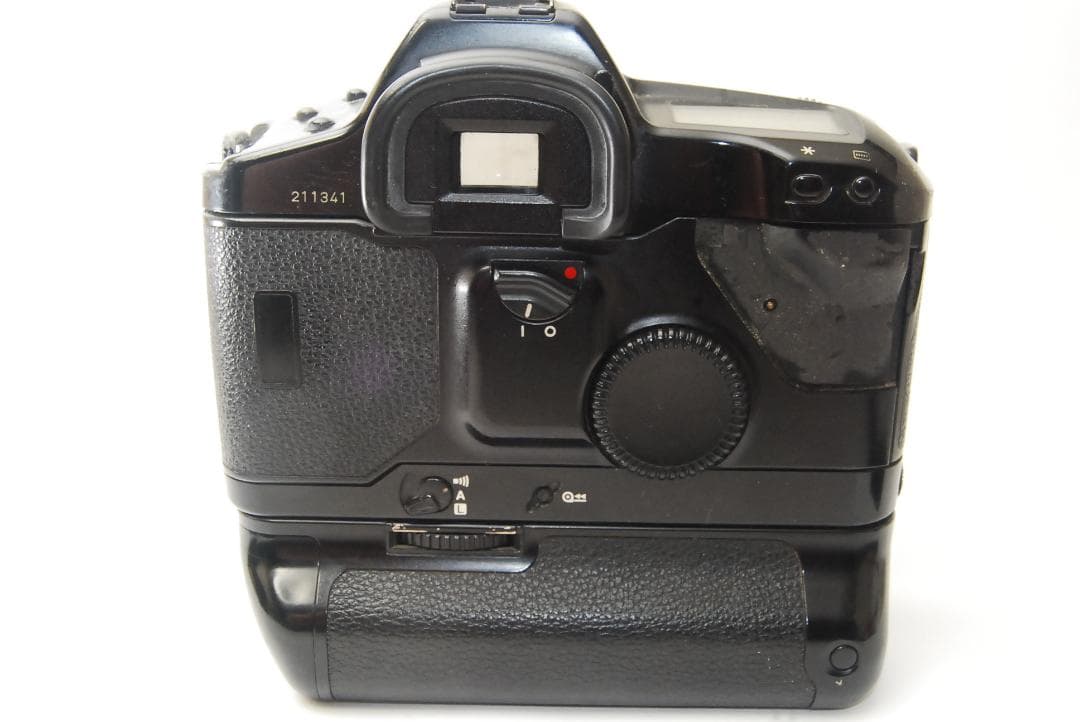 Canon Eos-1N Body PB-E1付き 2726