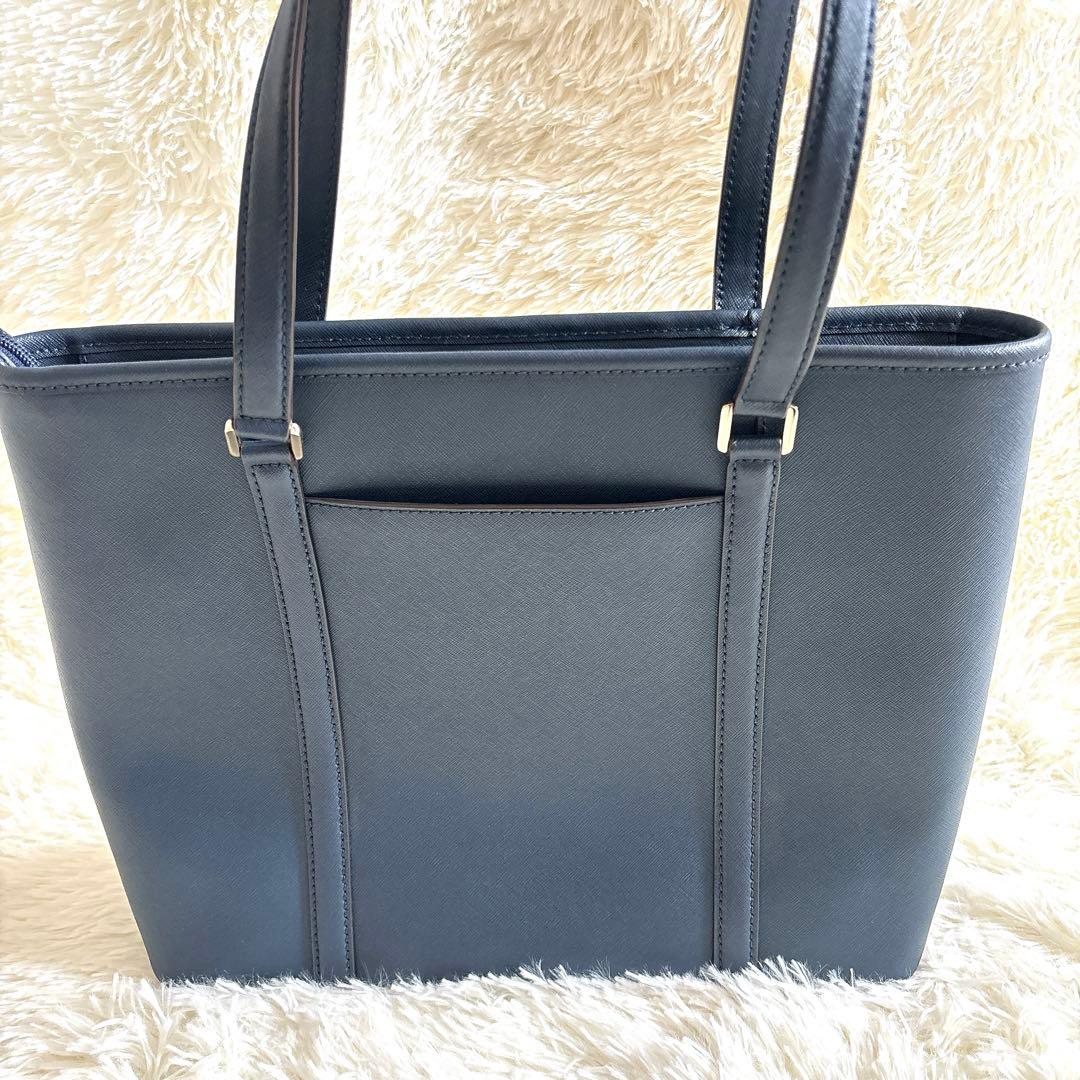✨マイケルコース トートバッグ ネイビー A4 チャーム付き ビジネスバッグ