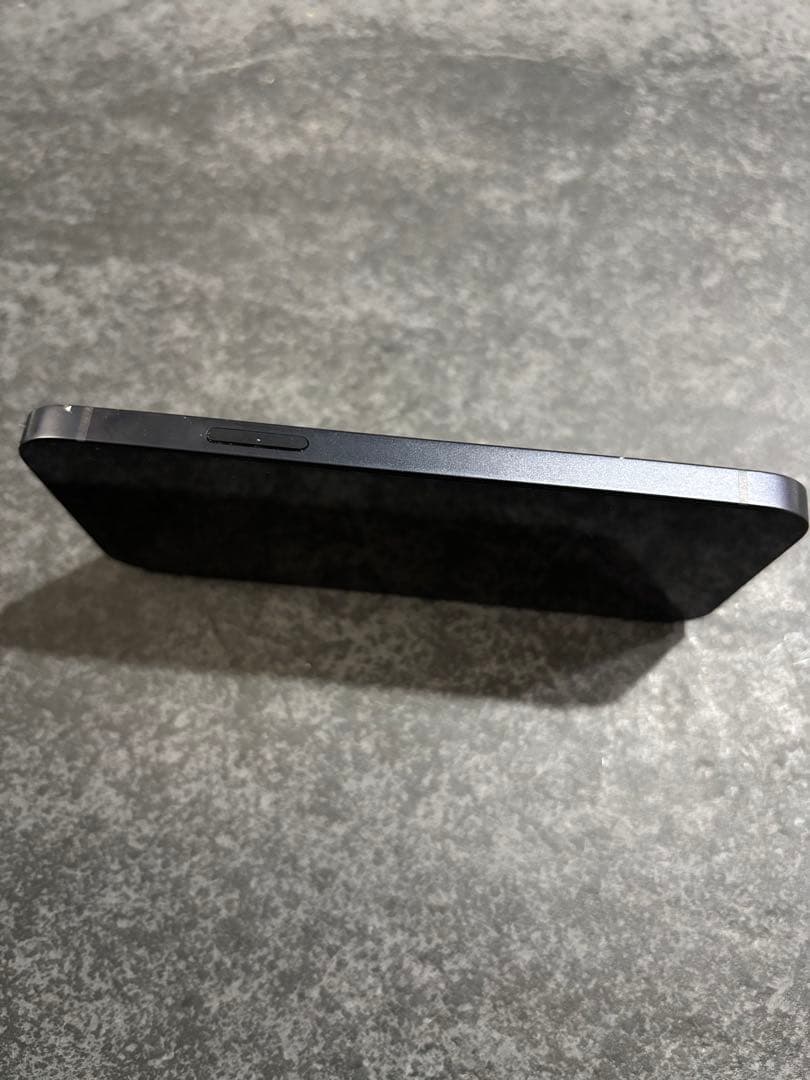 Apple iPhone 12 ブラック 本体 64gb バッテリー86%