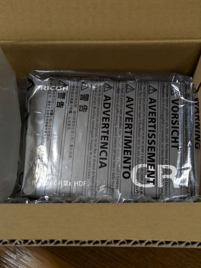 【新品未使用3年保証書付き】RICOH GRⅢx HDF GR3X HDF