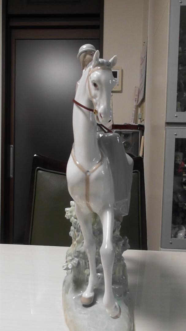 ヨシカネ　LLADRO　リヤドロ　【白い馬の少女】１5　リアドロ　L487