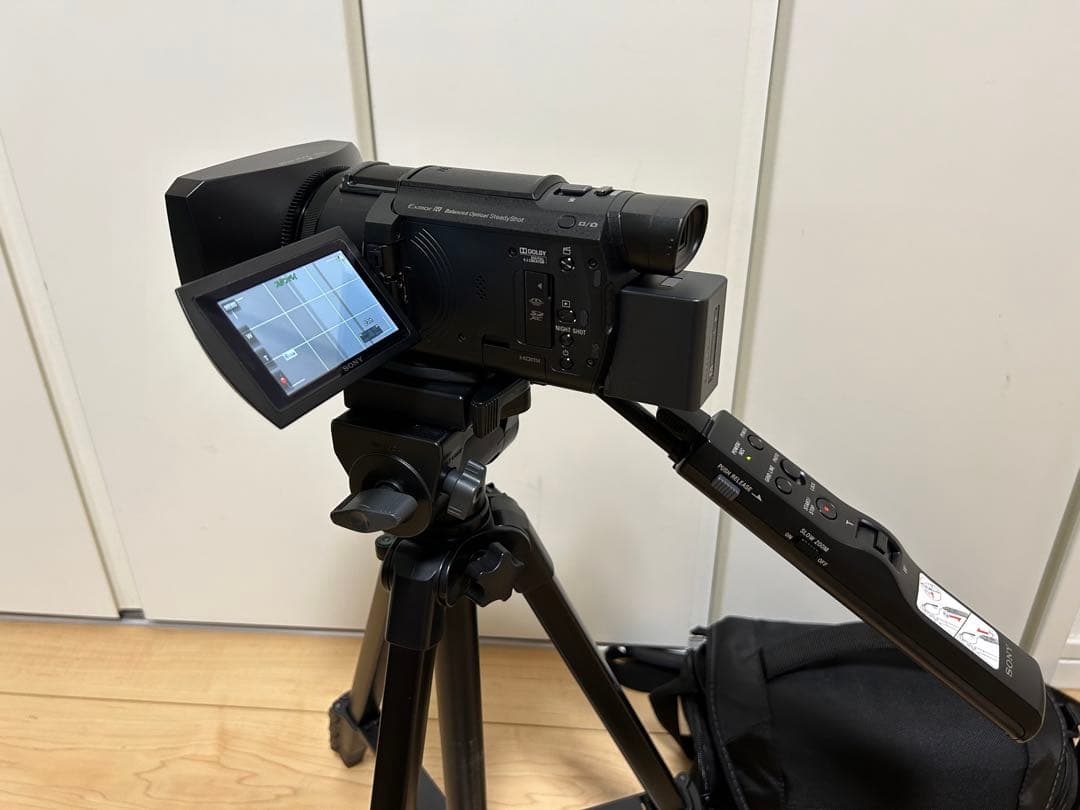 SONY 4K FDR-AX60 PLフィルター・三脚・バッテリーなど付き