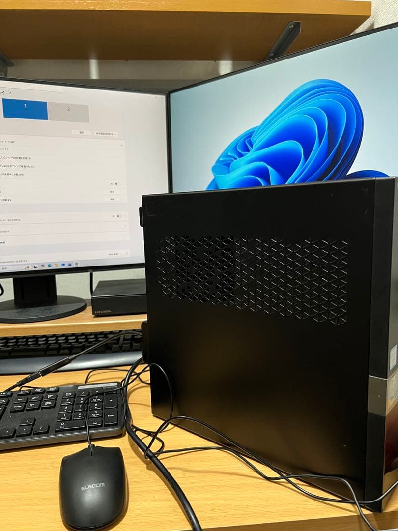 Dell Vostro 3268 core i5-7400 SSD 2画面出力