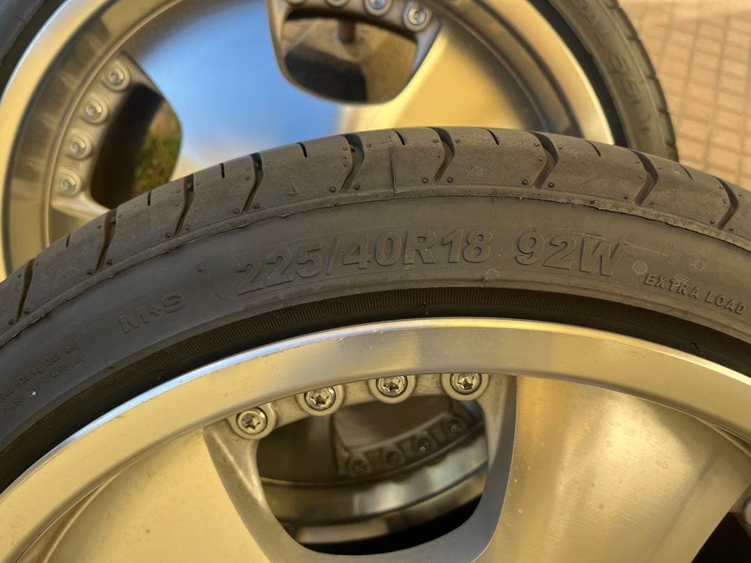 18インチホイール　ディッシュタイプ　タイヤ付き引き取り限定