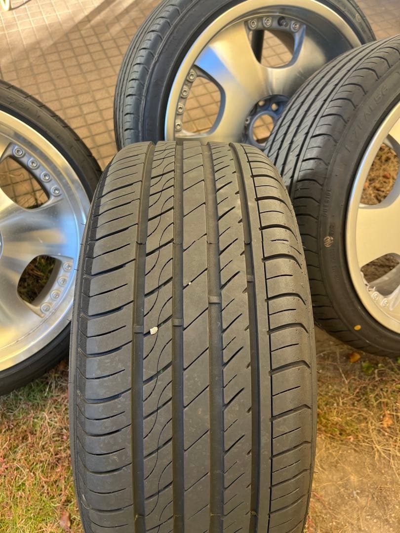 18インチホイール　ディッシュタイプ　タイヤ付き引き取り限定