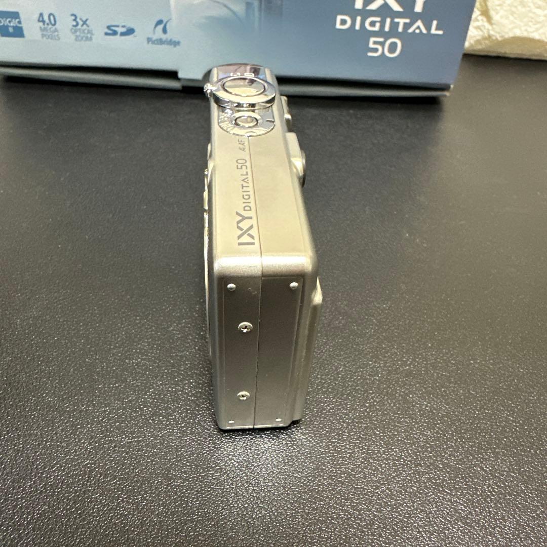 キヤノン　Canon IXY DIGITAL 50 中古良品　元箱付き