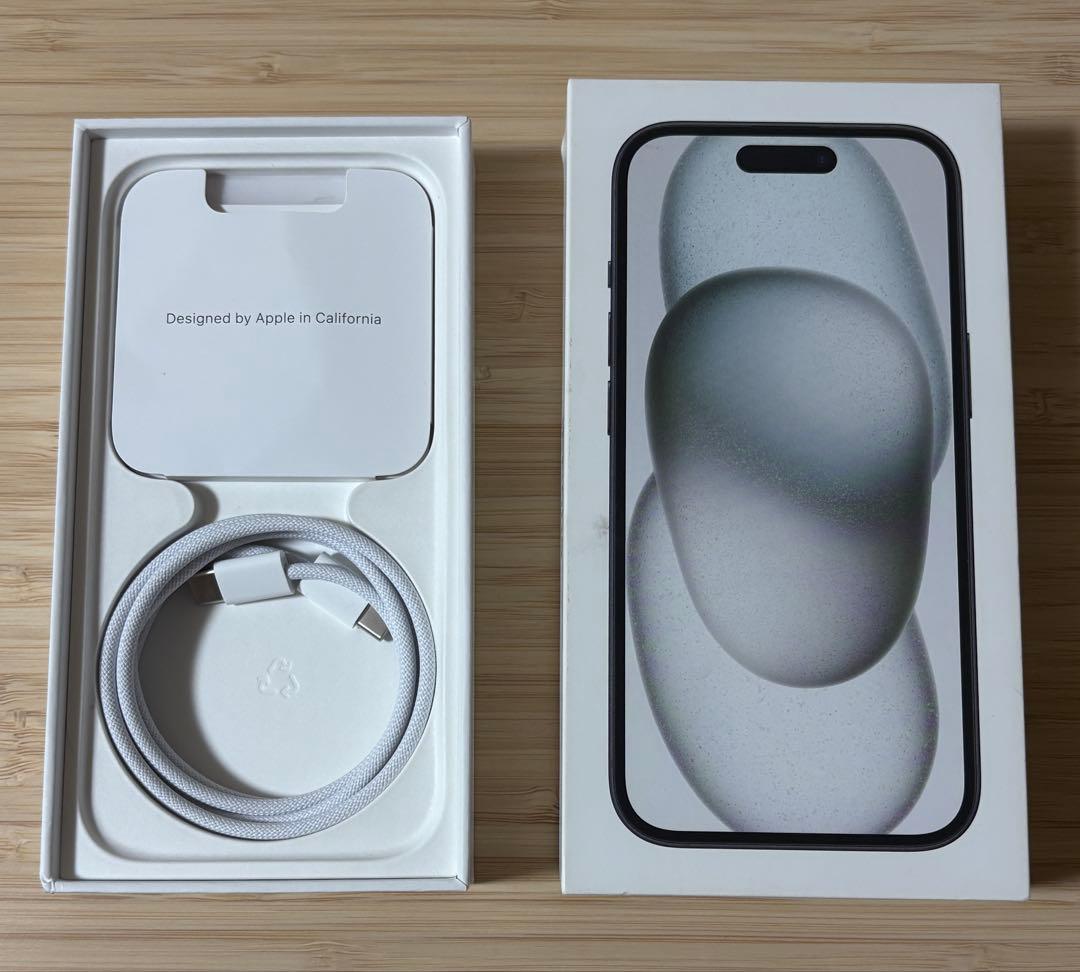 【美品】iPhone15 128GB ブラック
