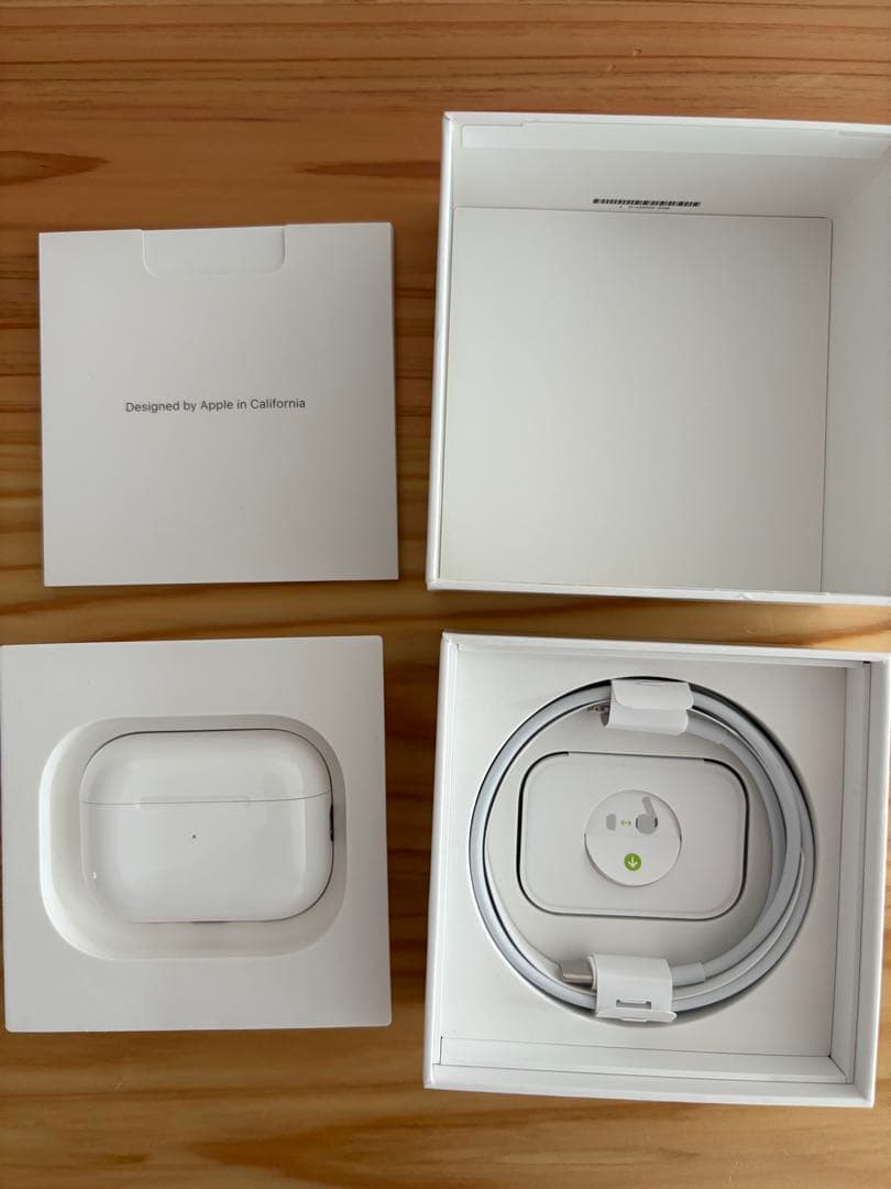 Apple AirPods Pro 2 本体 付属品全部付き【美品中古】