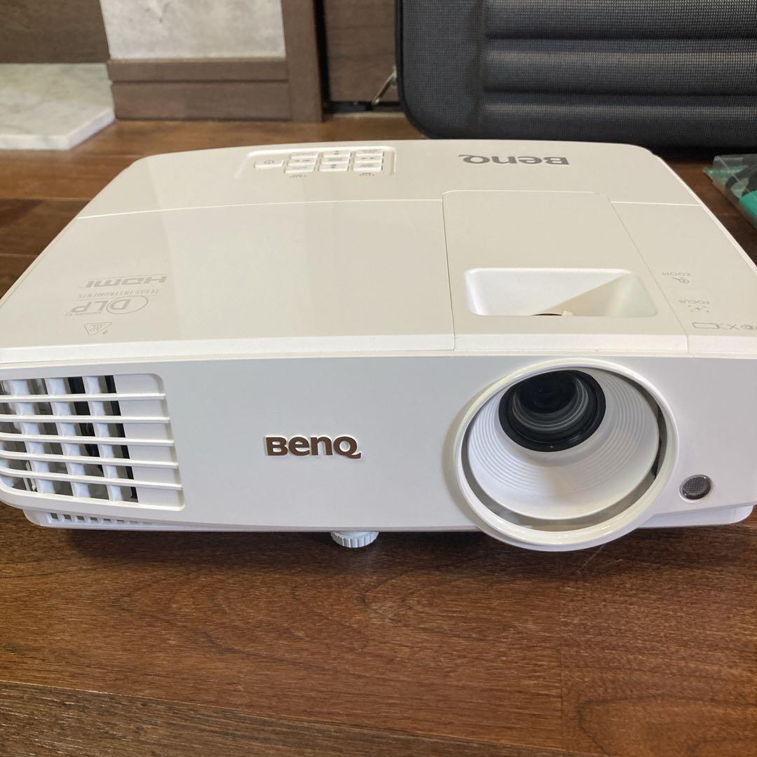 美品✨️BenQ ms524 プロジェクター 本体 ケーブル・リモコン・取説付き