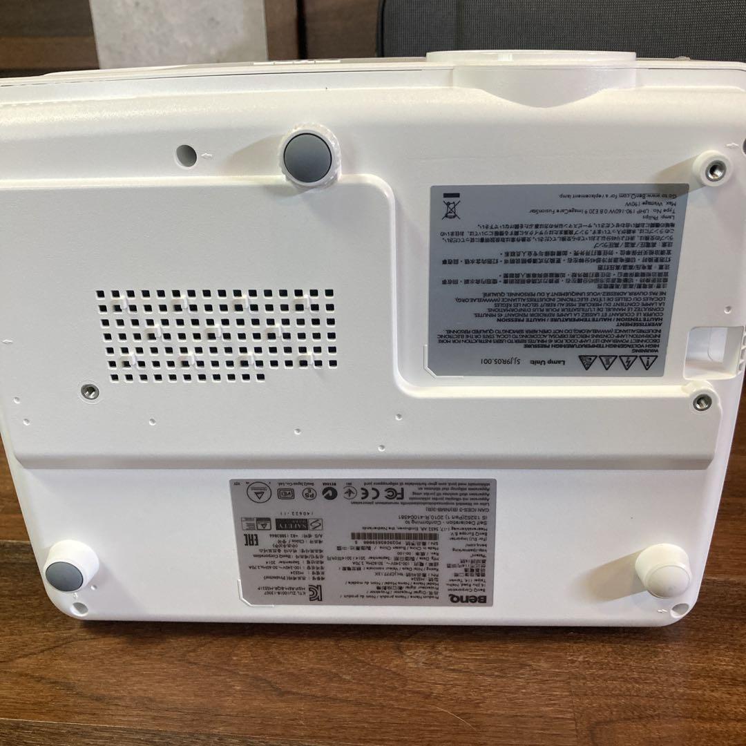 美品✨️BenQ ms524 プロジェクター 本体 ケーブル・リモコン・取説付き