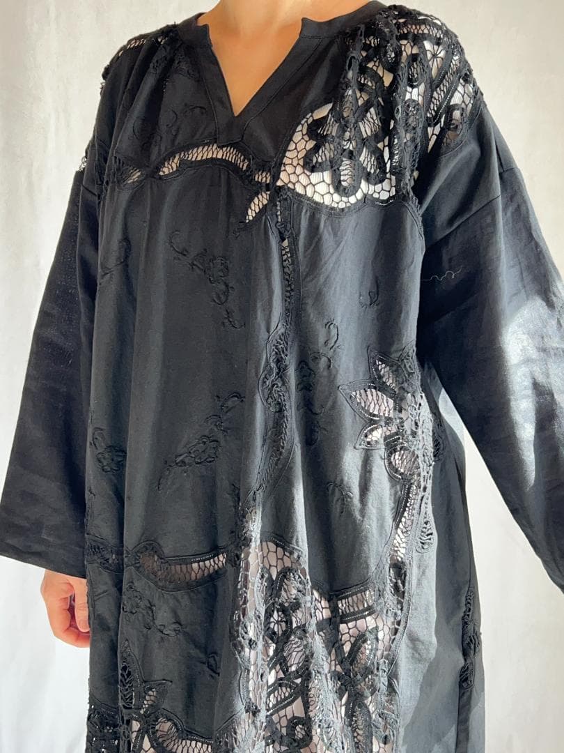 ヴィンテージテーブルクロス 黒 リメイクワンピース バテンレース 1点もの