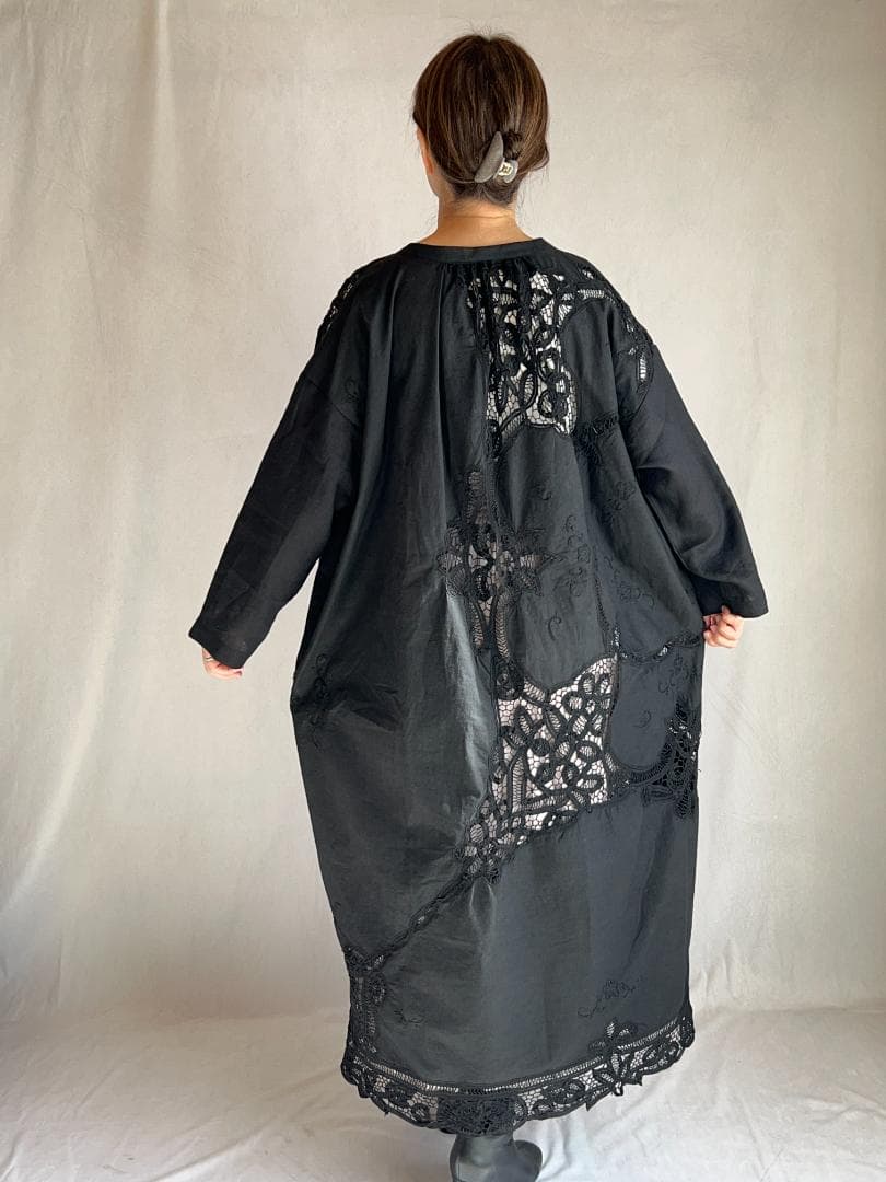 ヴィンテージテーブルクロス 黒 リメイクワンピース バテンレース 1点もの