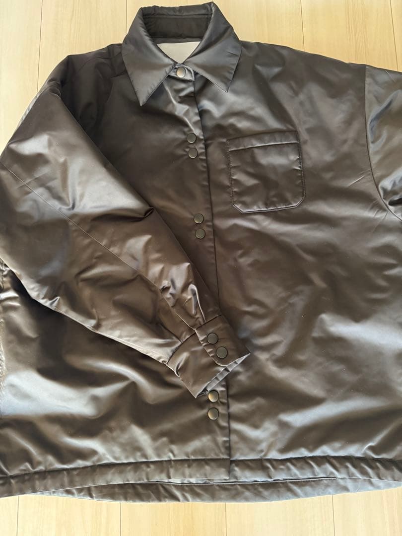 お値段ご相談ください。ミーラベルMeravel Essential Padded