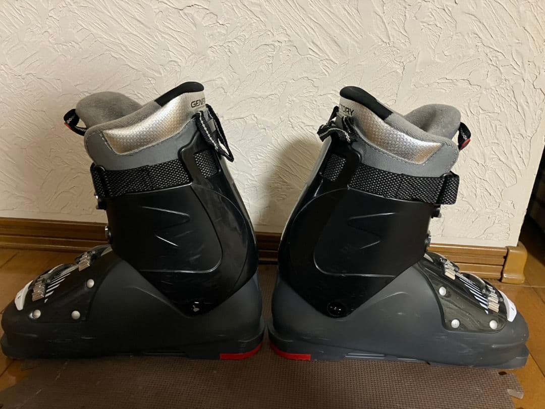 GEN FACTORY ゲン スキーブーツ 30cm　足幅広め 軽量モデル