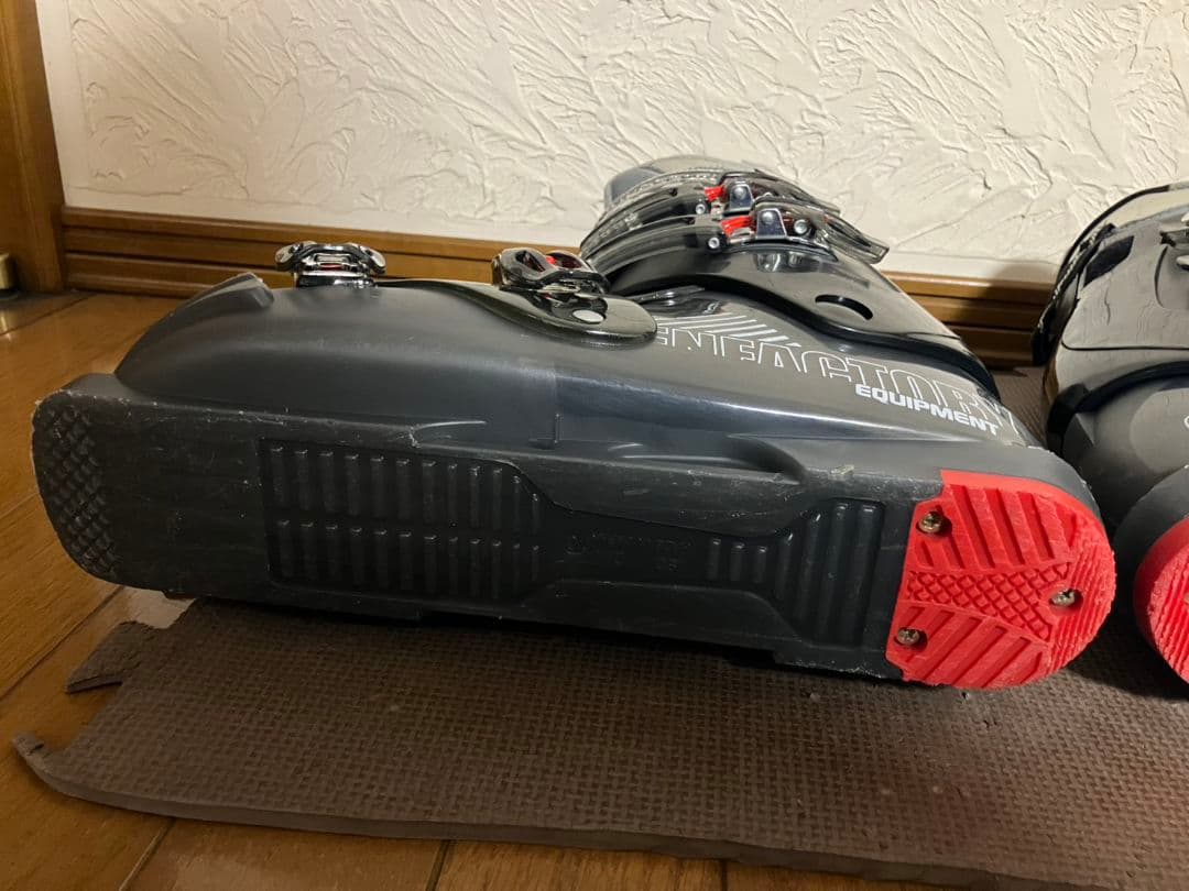 GEN FACTORY ゲン スキーブーツ 30cm　足幅広め 軽量モデル