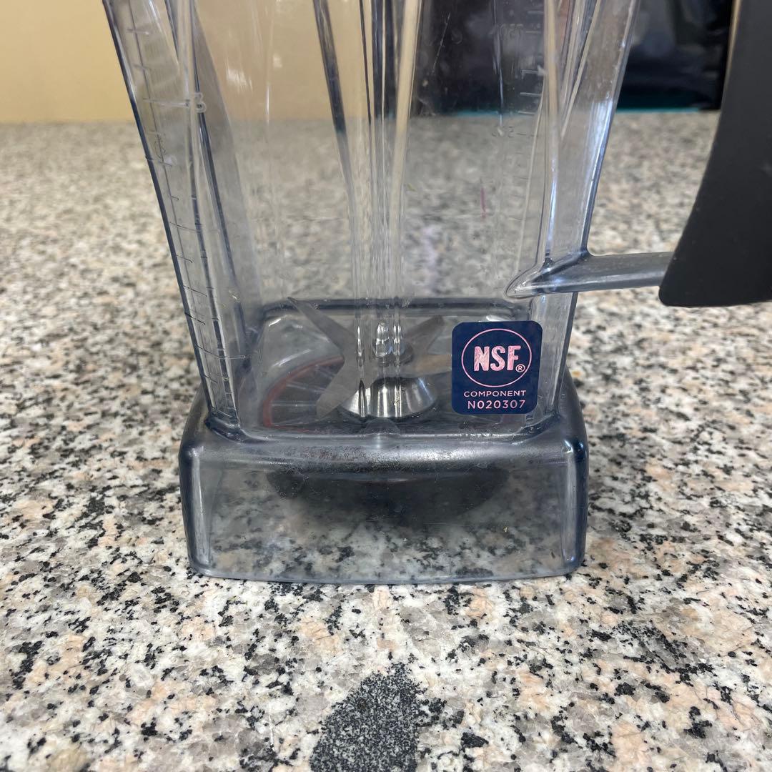 ★Vitamix バイタミックス ミキサー VM0111 家庭用 家電 格安