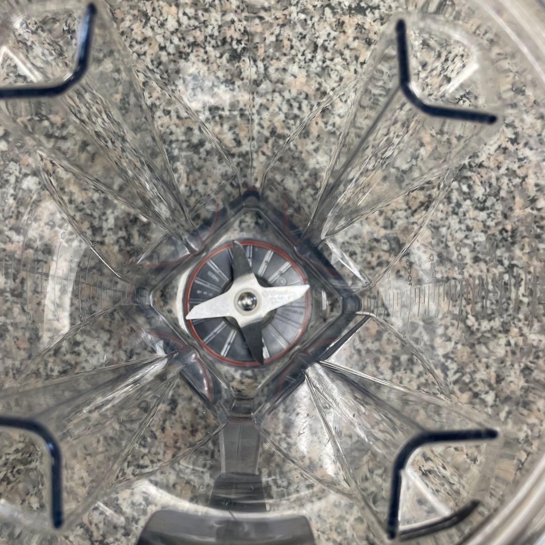 ★Vitamix バイタミックス ミキサー VM0111 家庭用 家電 格安