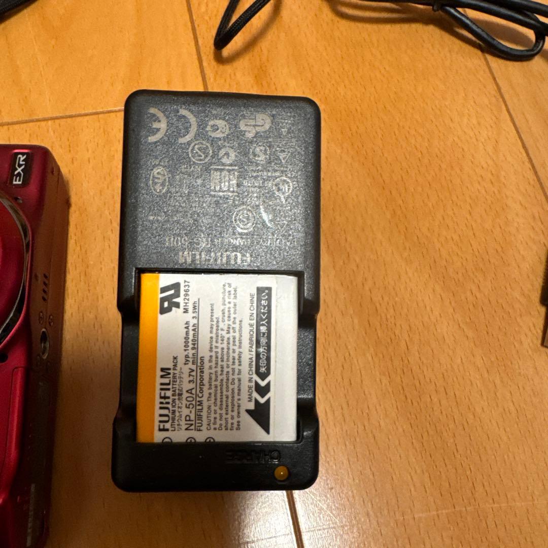 デジタルカメラ Canon EOSKiss x4 FUJIFILM Fine Pix F900