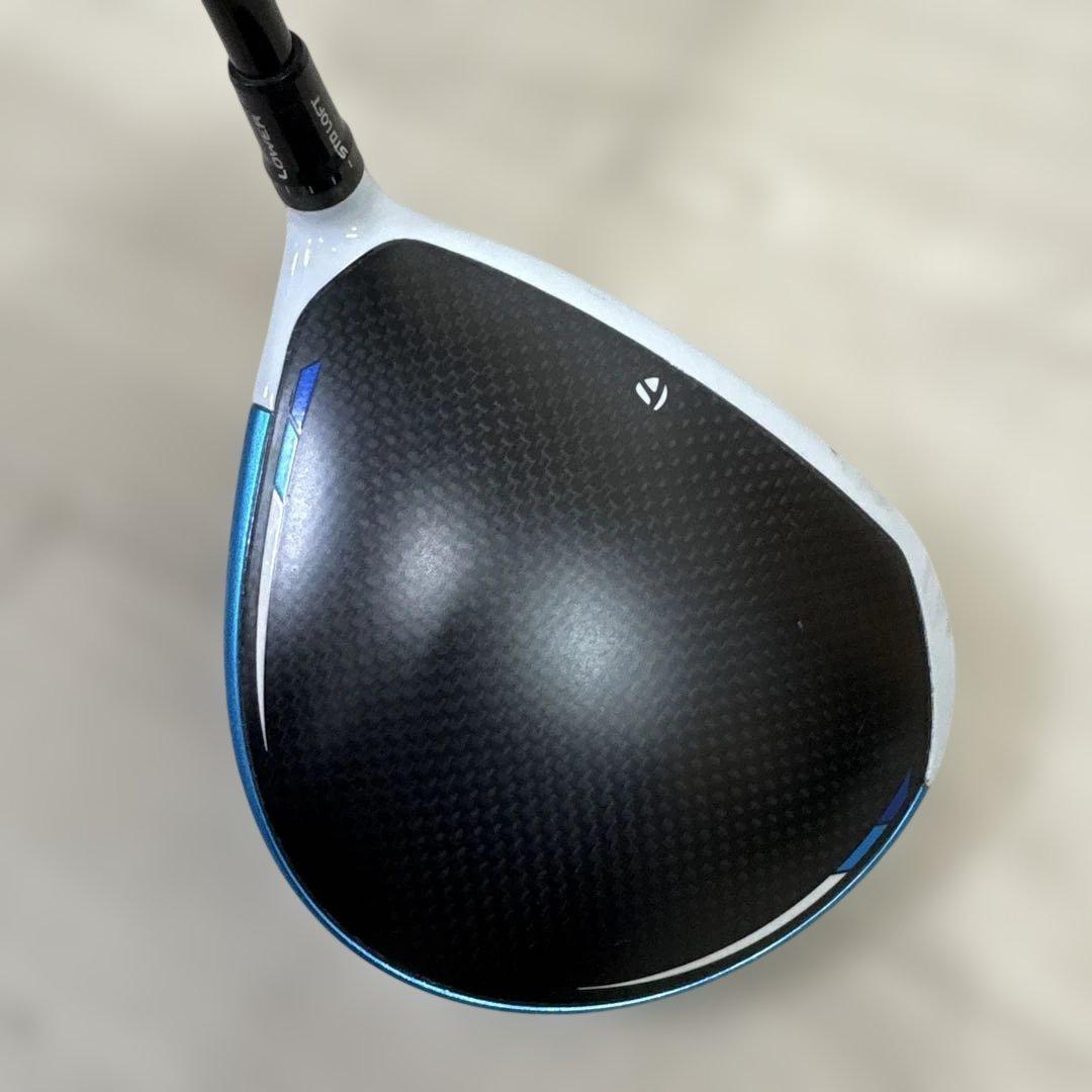 TaylorMade SIM2 MAX-D ドライバー