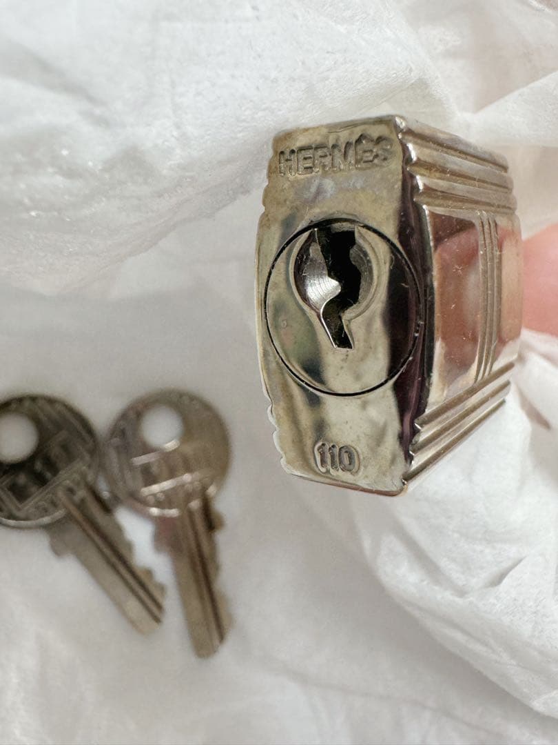 HERMESエルメス カデナ 南京錠 シルバー110番