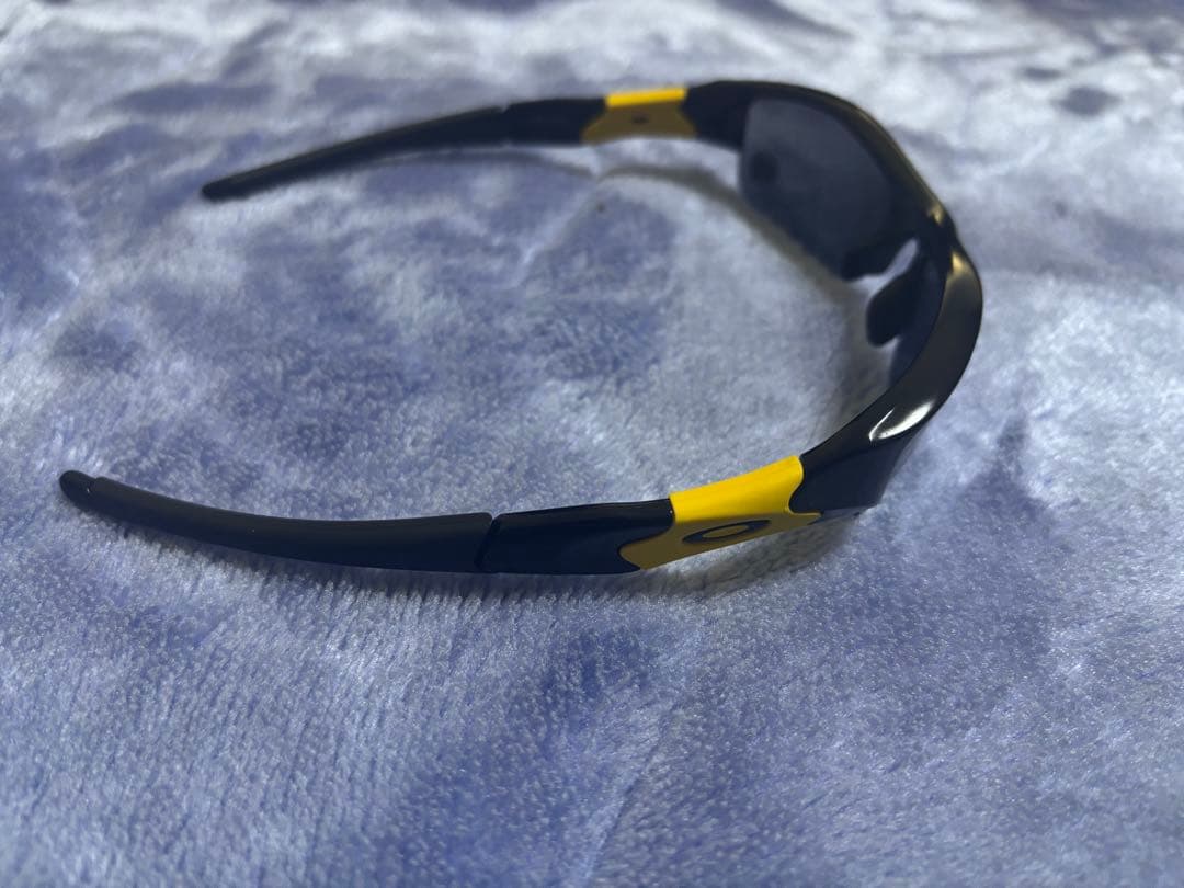 小物 OAKLEY FLAKJACKET LIVESTRONG Jet Black