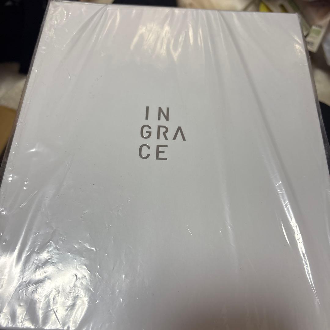 美顔器・プルコート（マットブラック）限定セット　レレレさん