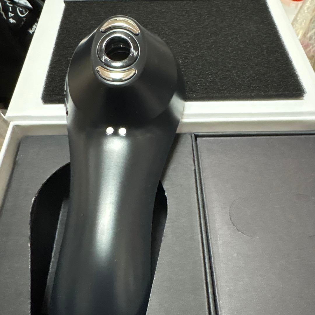 美顔器・プルコート（マットブラック）限定セット　レレレさん