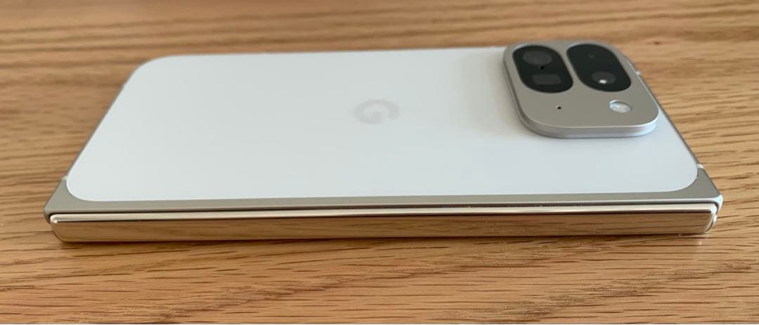 【美品】Google Pixel 9 Pro Fold 256G 純正ケース付