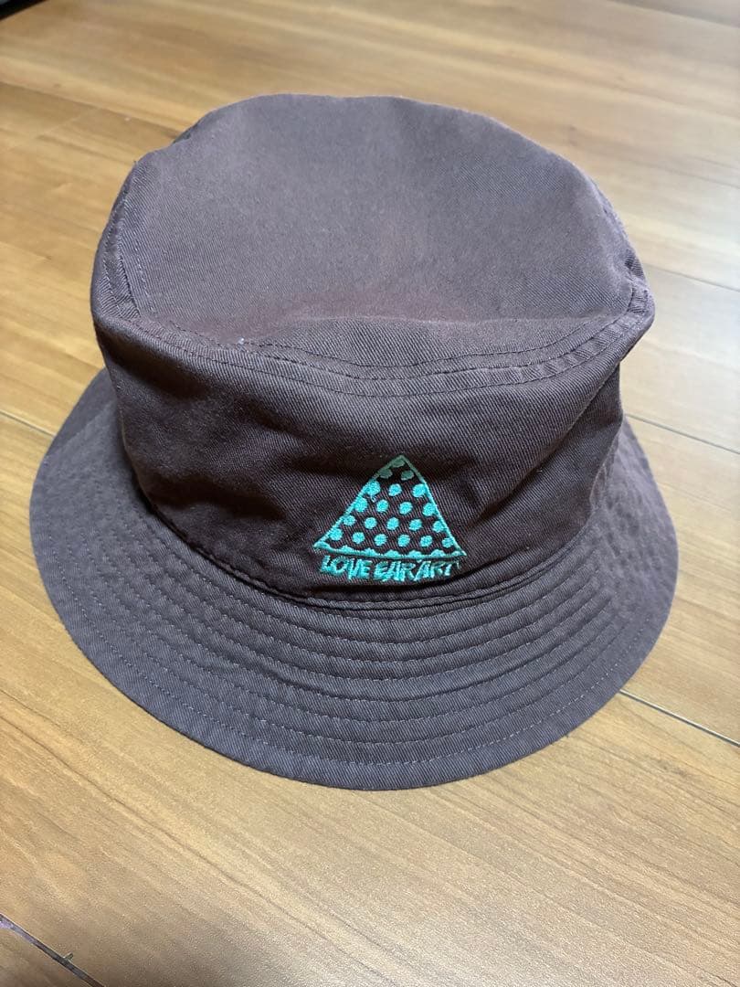 LOVE EAR ART ラブイヤーアート　バケットハット ブラウン