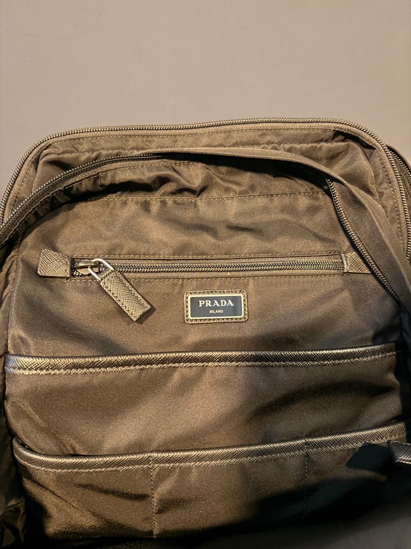 PRADA ブラック バックパック 2VZ00 テスート