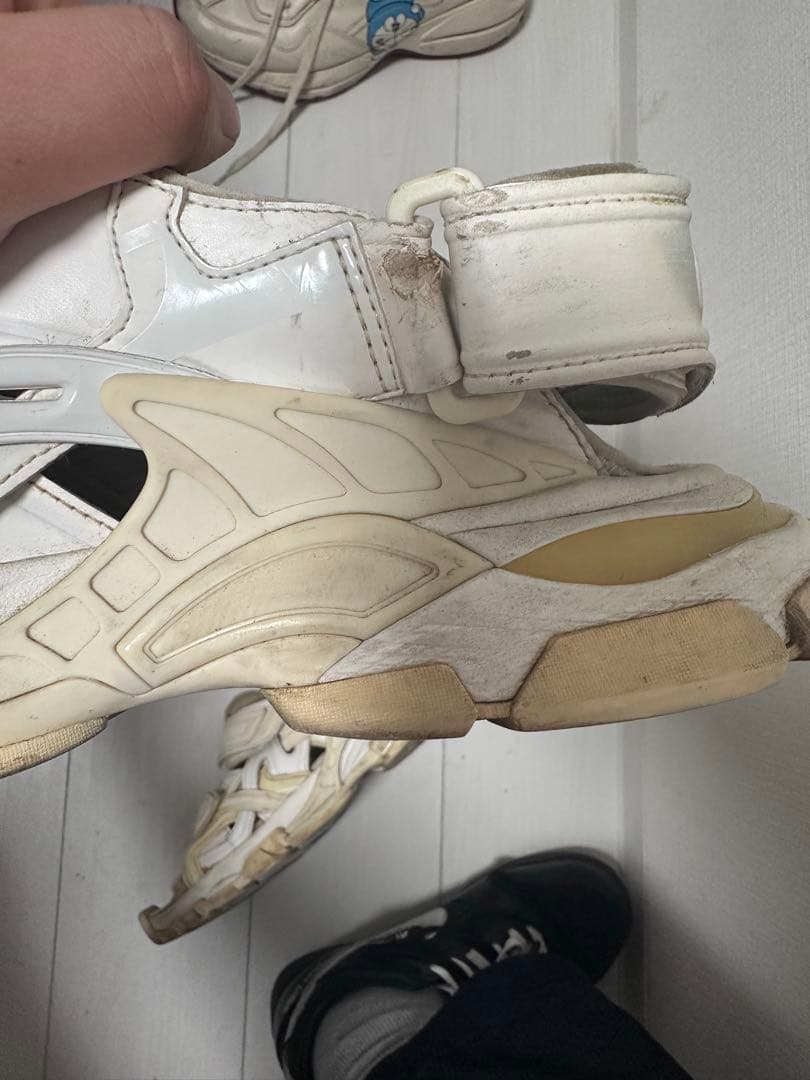 [プロフィール読んでね]BALENCIAGA サンダル + トリプル S