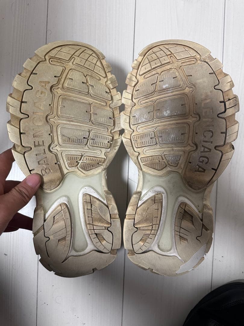 [プロフィール読んでね]BALENCIAGA サンダル + トリプル S