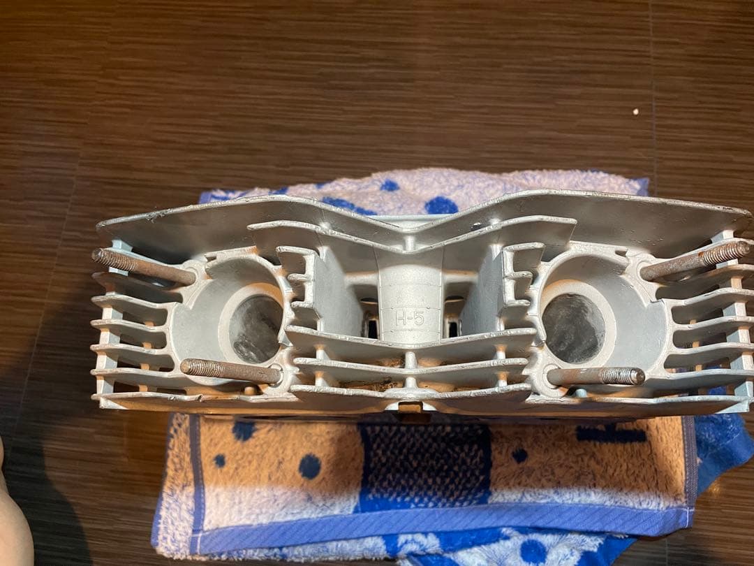 cb400t cb400n ホーク　バブ　シリンダーヘッド　ウェットブラスト済み