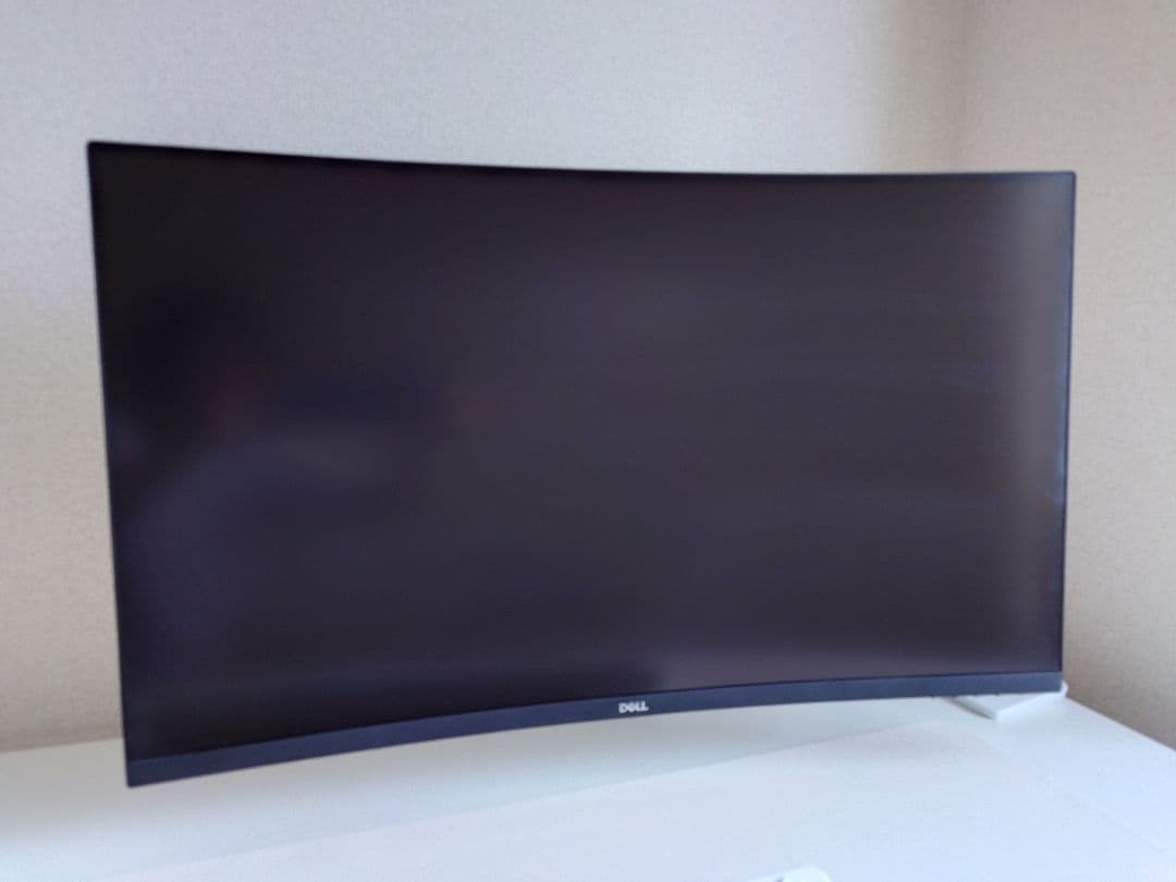 Dell S3221QS 31.5インチ モニター 曲面 4K ディスプレイ
