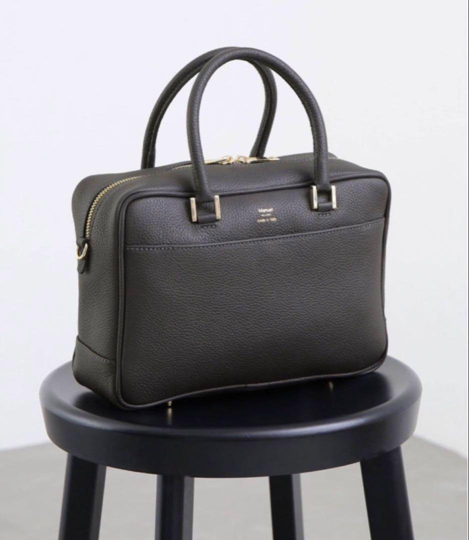 2024 イエナ　マニュエルミラノ　レザーバッグ　ショルダー　　グレー