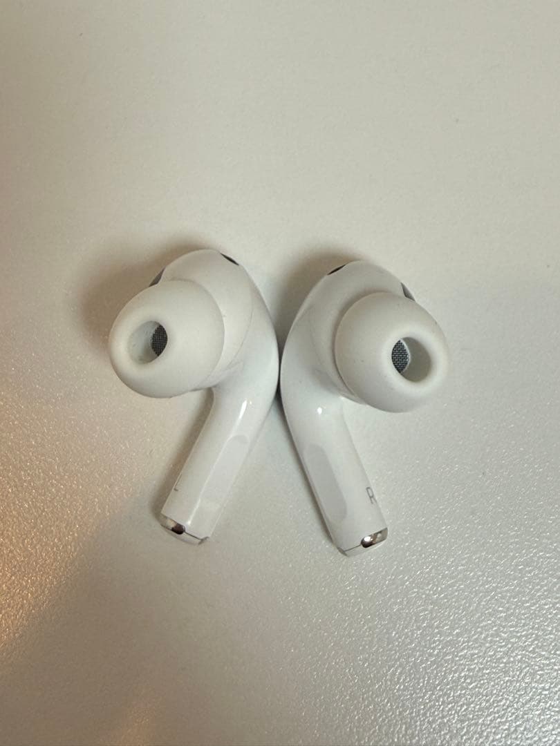 極美品　【純正】AirPods Pro 2 Type-C 付属品完備　ケース付き